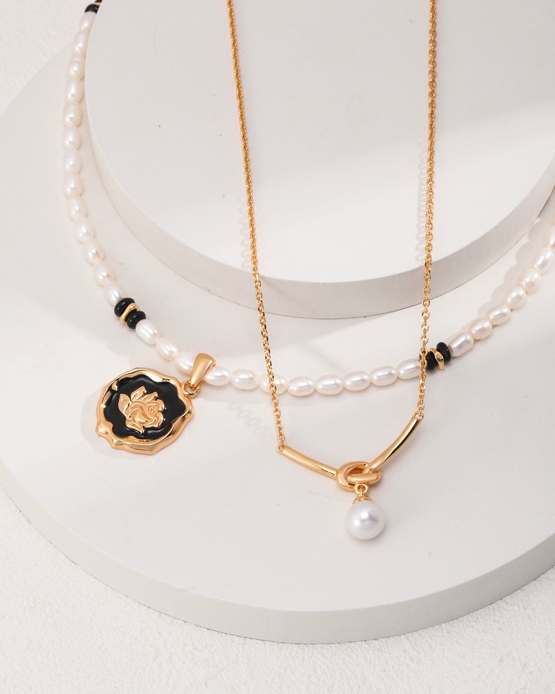 Knot of Light Pearl Necklace | 925 Sterling Silver