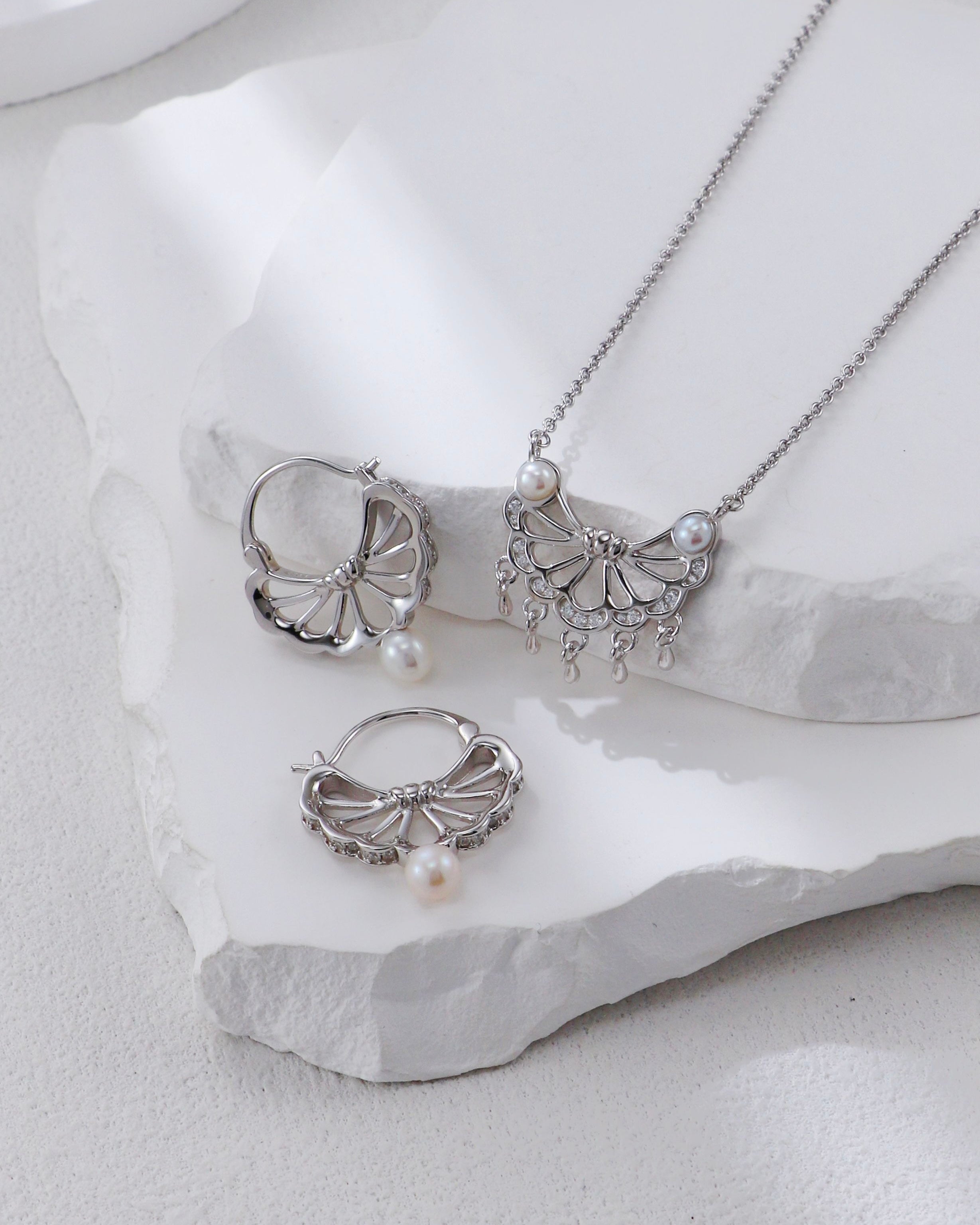 Feather of Light Pearl Earrings | 925 Sterling Silver