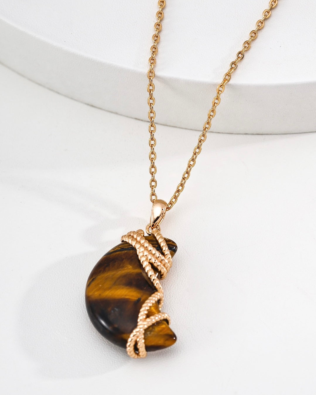 “Weaving Light” Tiger‘s Eye Necklace | 925 Sterling Silver with Antique Gold Finish