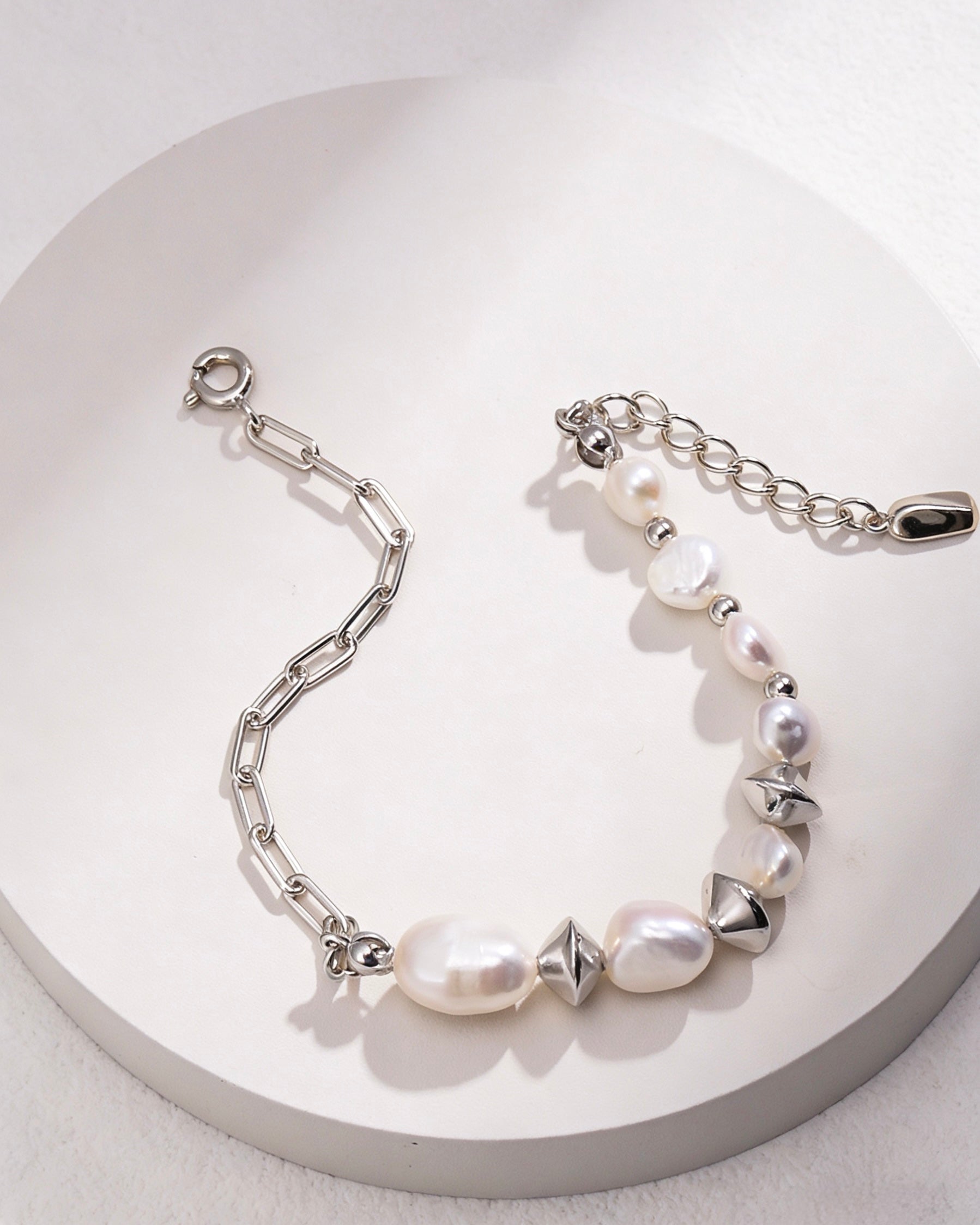 Graduated Baroque Pearl Bracelet | 925 Sterling Silver with 18K Gold Plating