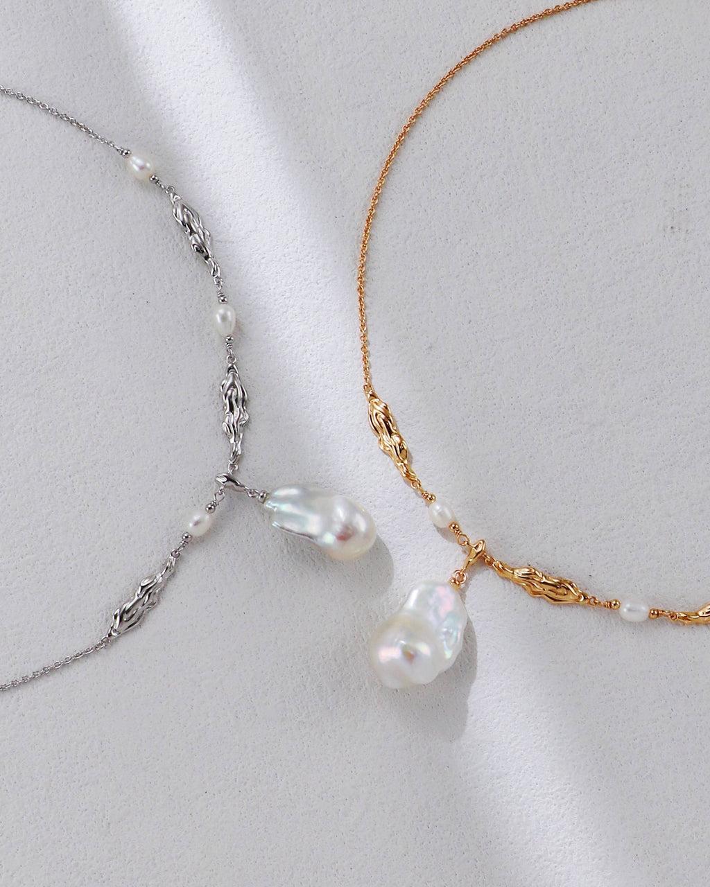 Baroque Pearl & Twisted Chain Necklace | 925 Sterling Silver