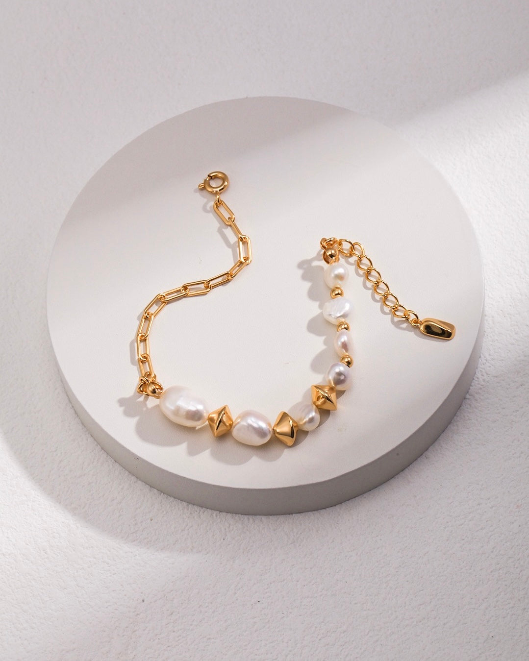Graduated Baroque Pearl Bracelet | 925 Sterling Silver with 18K Gold Plating
