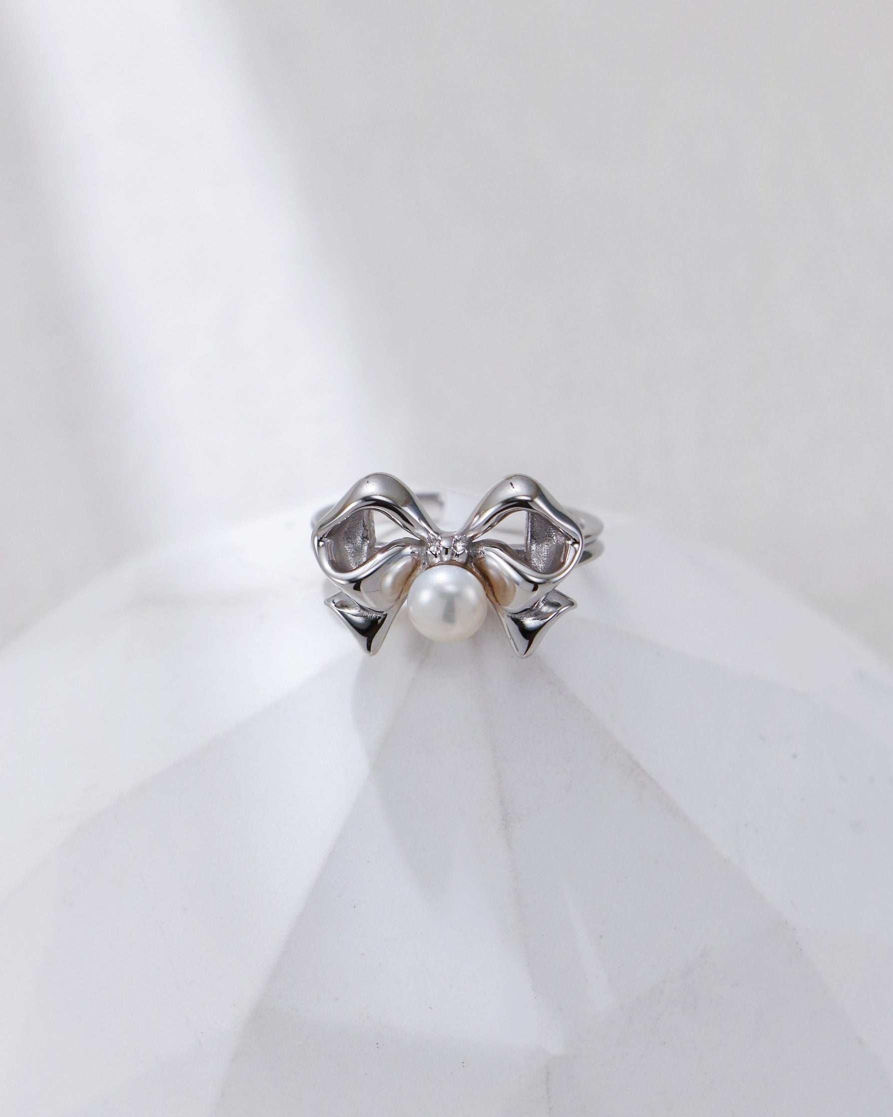 Bow Pearl Ring | 925 Sterling Silver